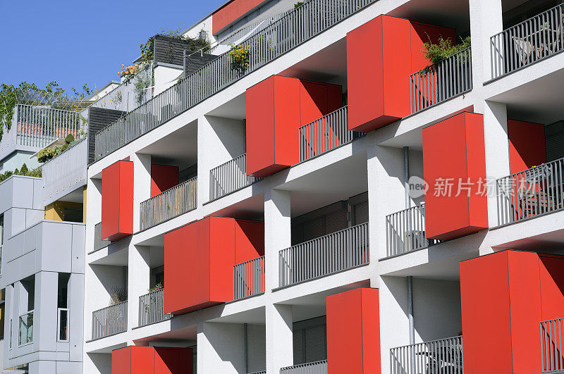 现代生活/红色阳台